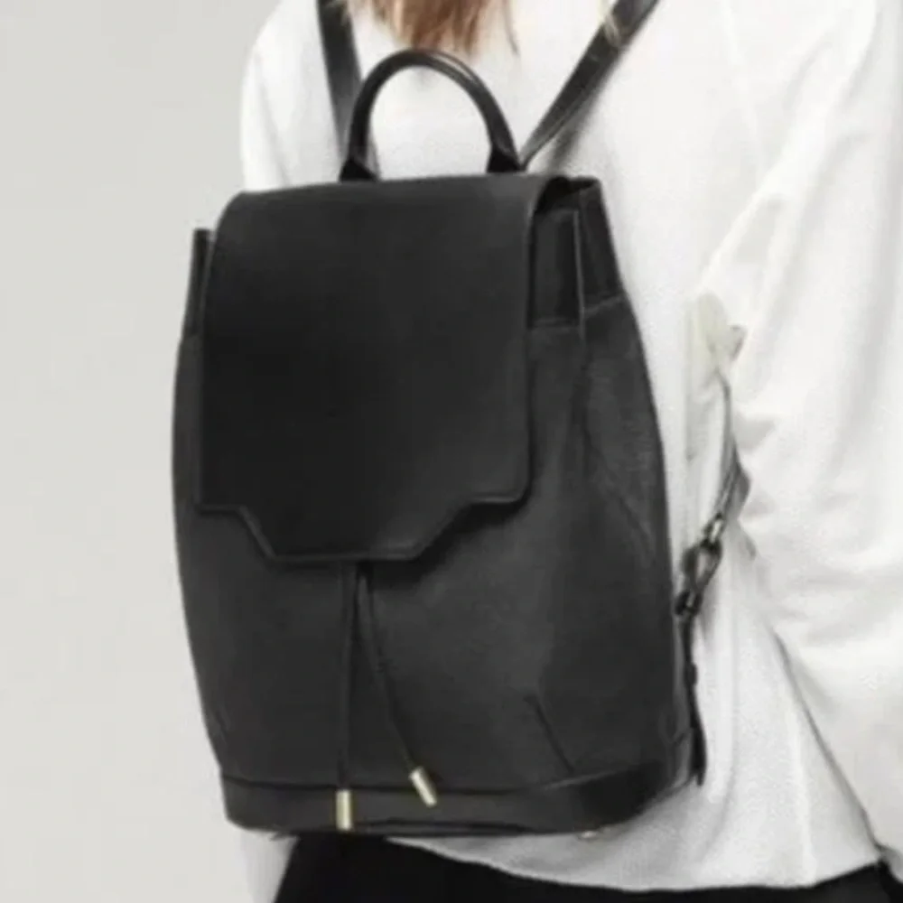 EUC!!! Rag & Bone Pilot Black Leather Backpack Purse - Picture 1 of 16